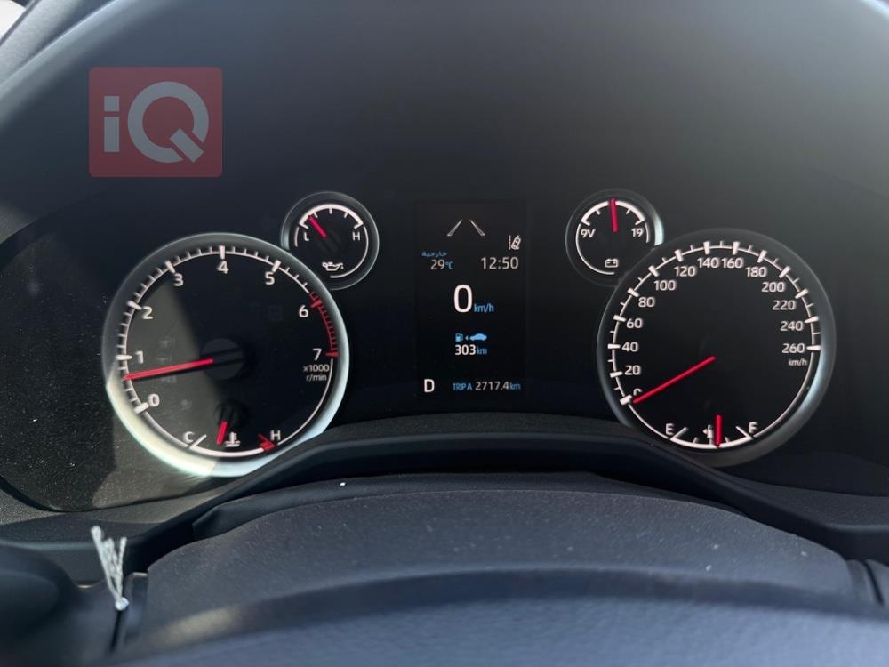 تۆیۆتا لاند کروزەر